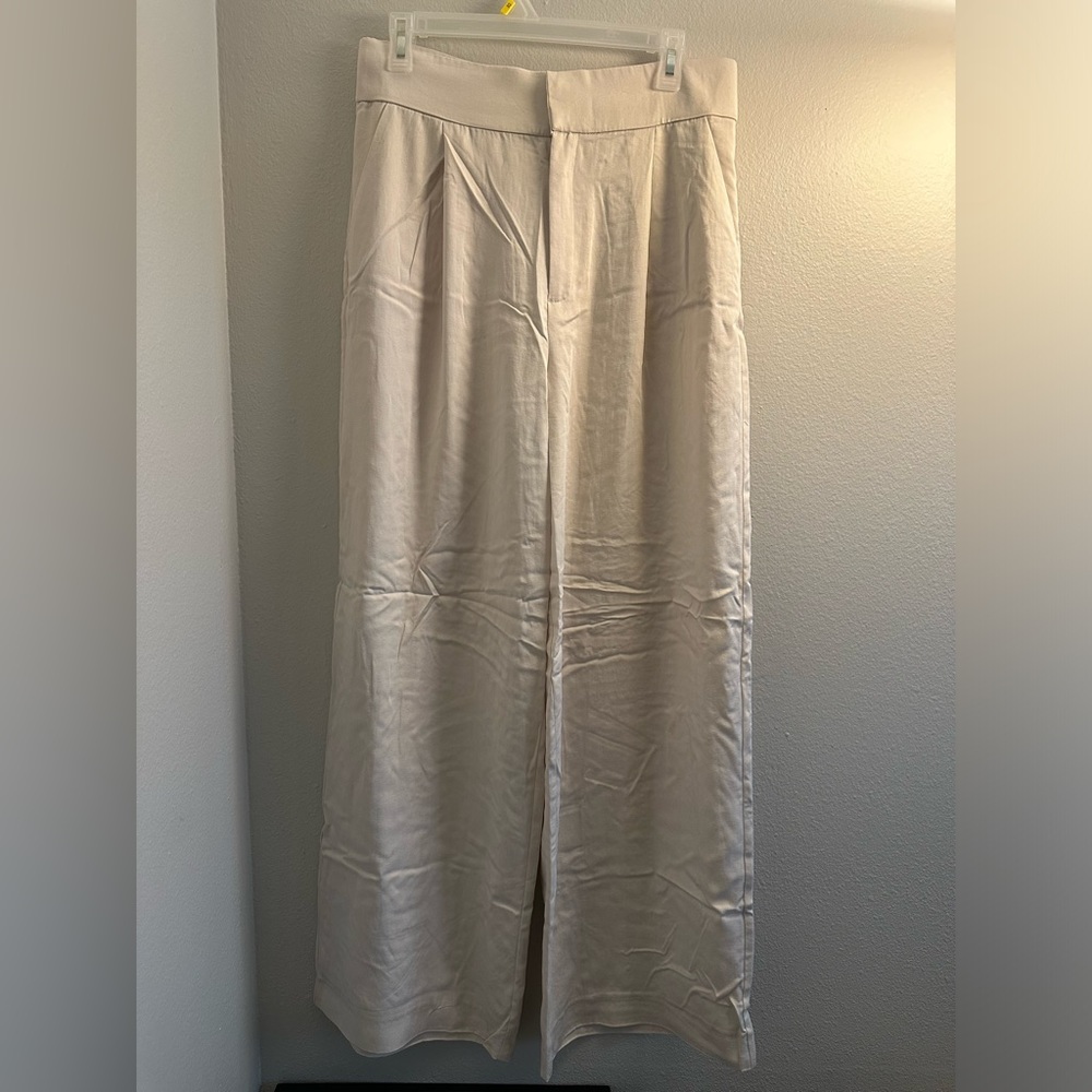 Zara wide leg trouser pants. Size Large, new with tags